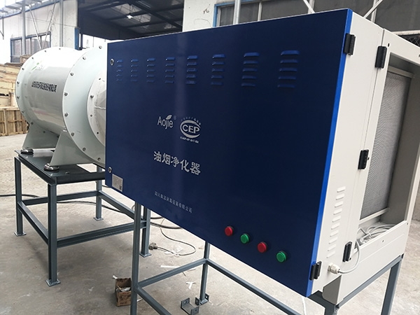 餐飲油煙凈化器安裝注意事項(xiàng)